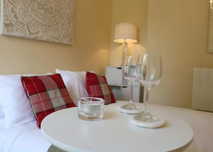 Dean End Apartment 2